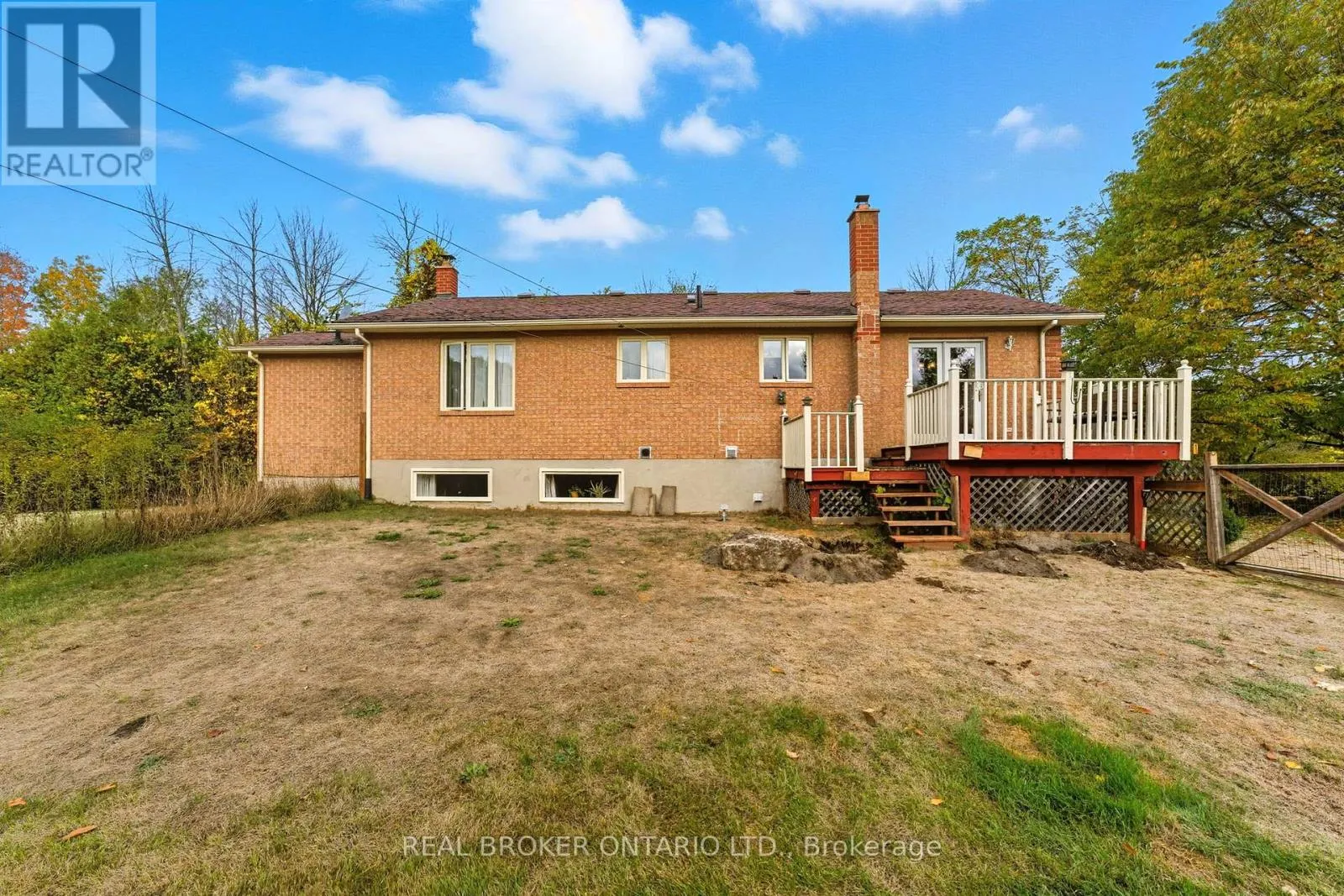 18 SMITH ROAD