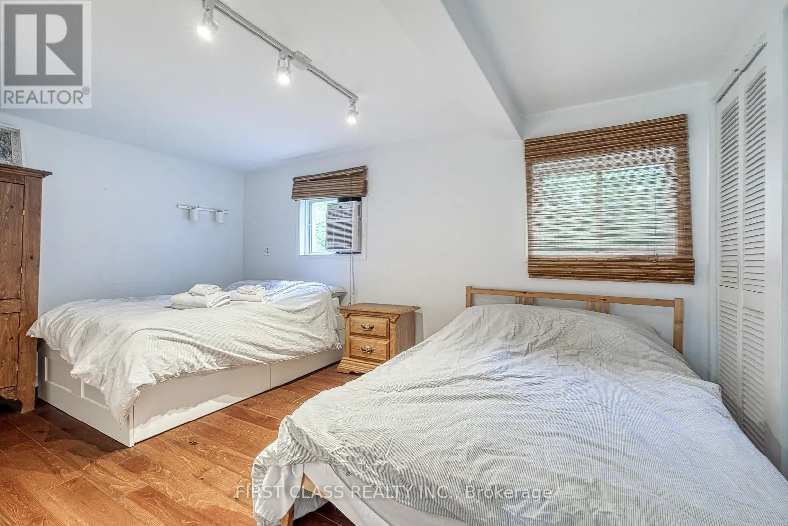 312A HENRY LANE