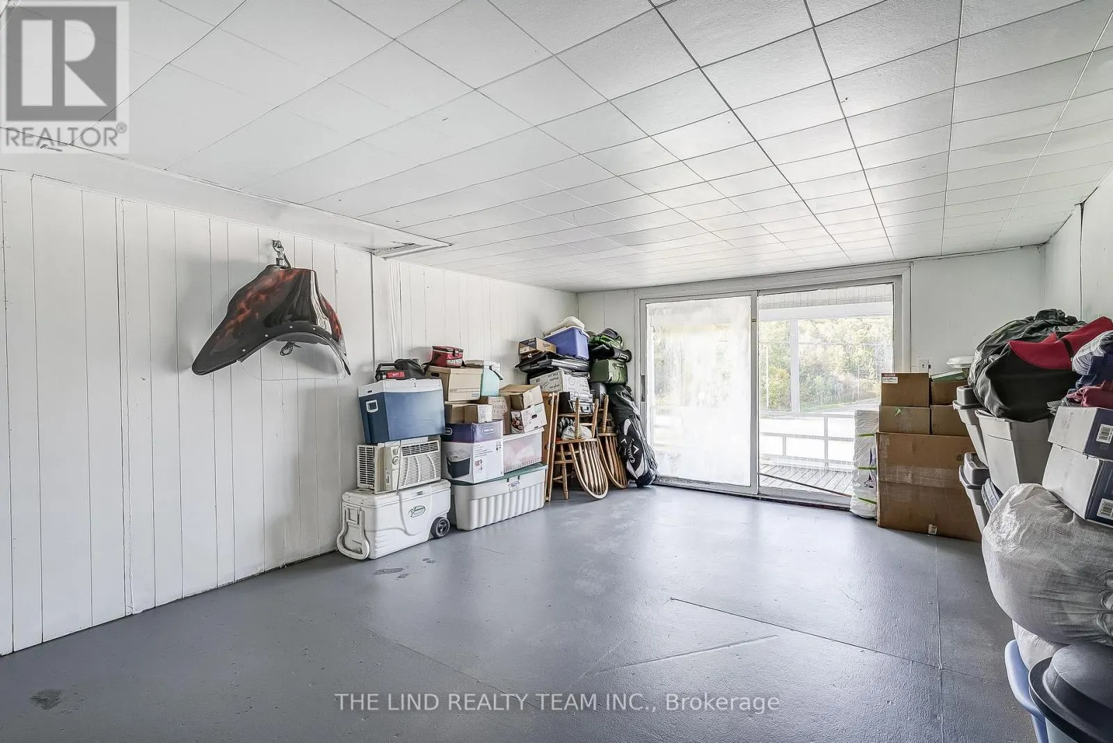 949 RAYMOND ROAD