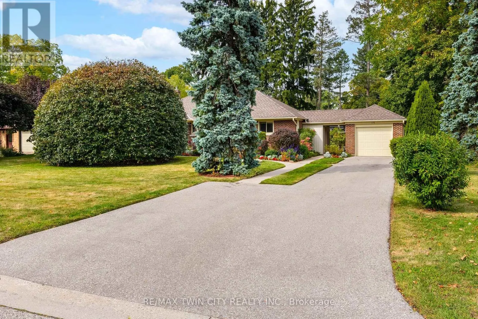 130 HIGHLAND PARK