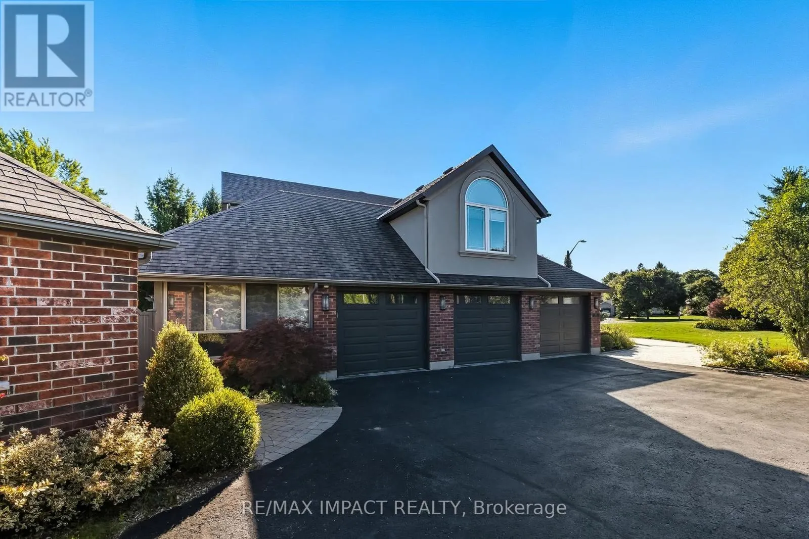 22 DANIELS DRIVE