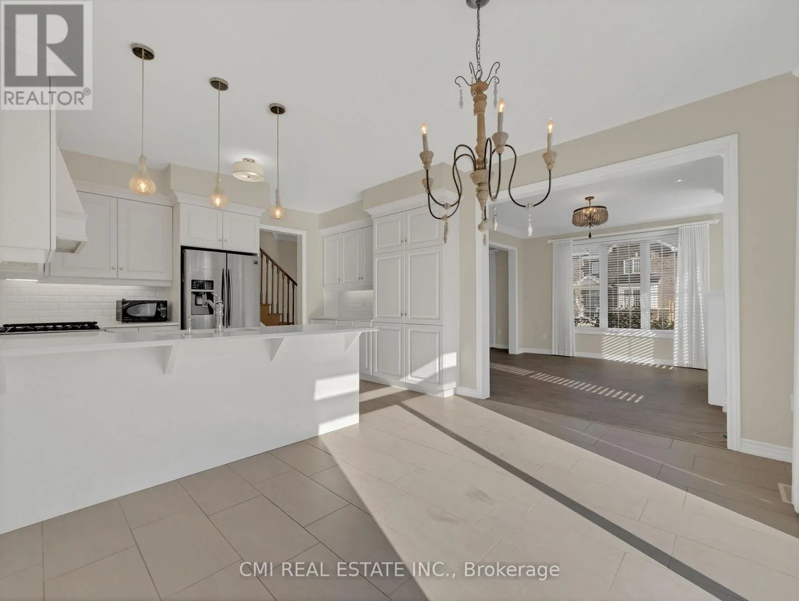 274 ESTHER CRESCENT