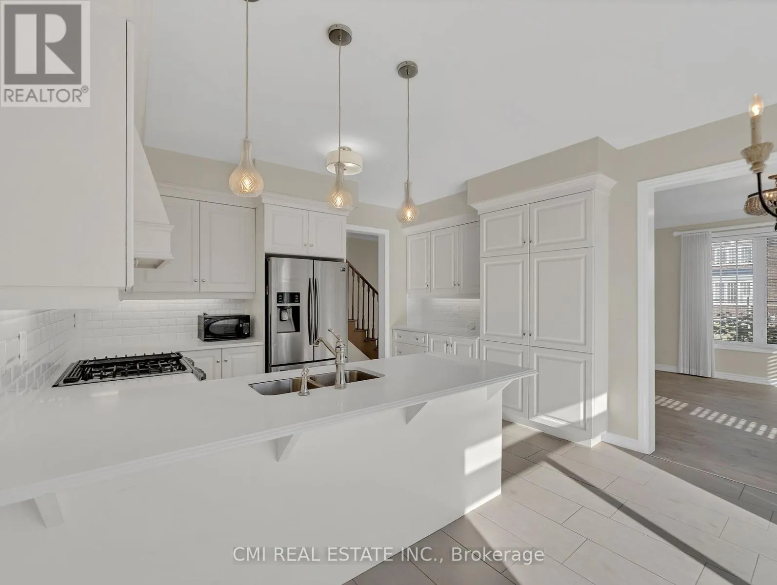 274 ESTHER CRESCENT