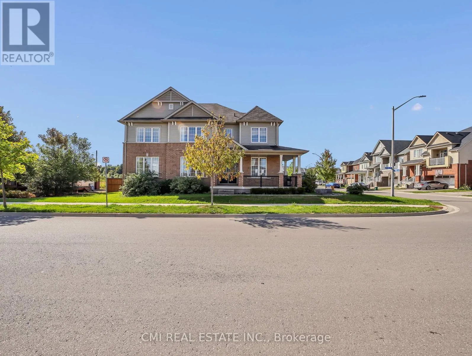 274 ESTHER CRESCENT