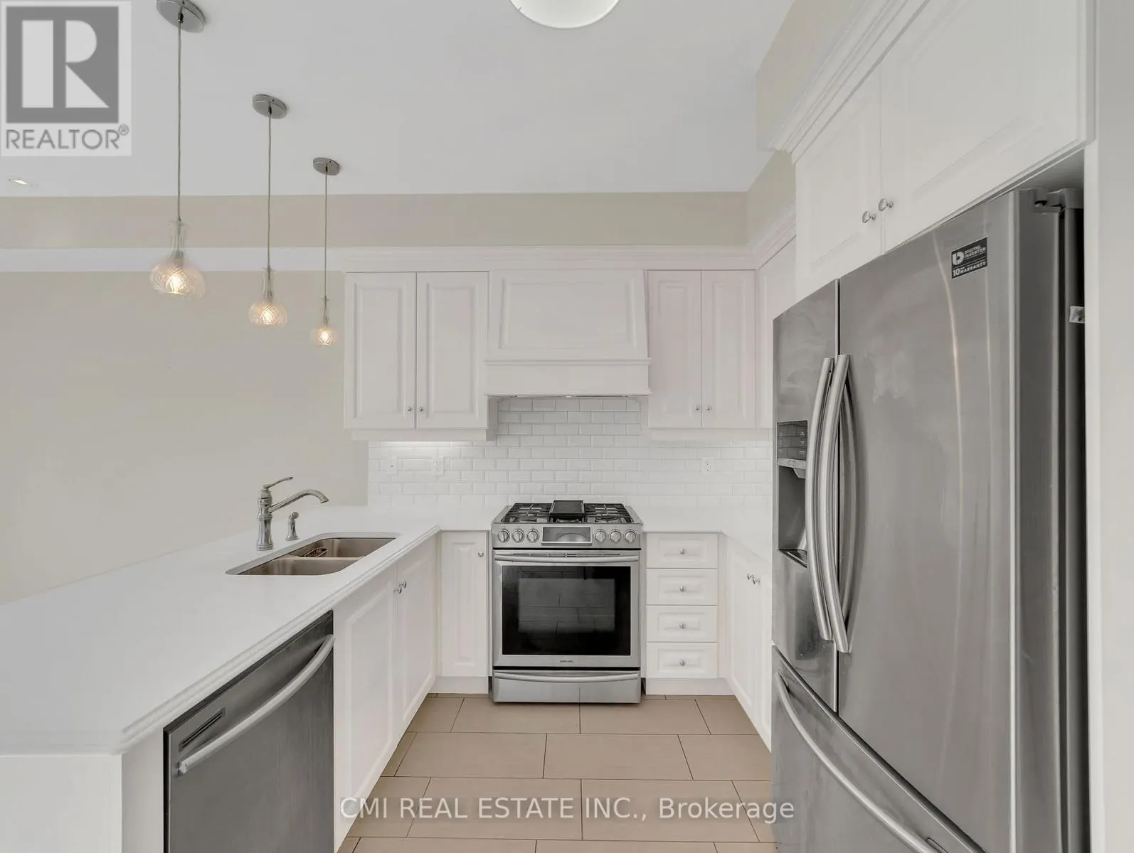 274 ESTHER CRESCENT