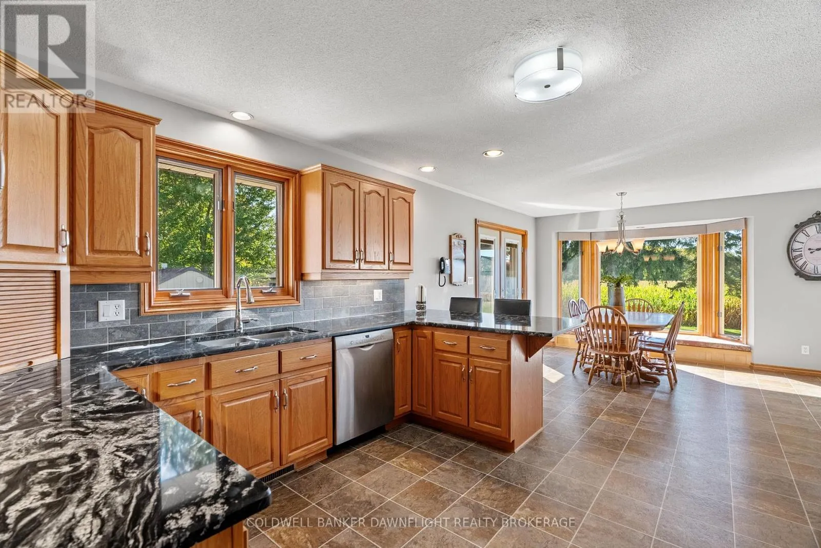 72471 LONDON ROAD