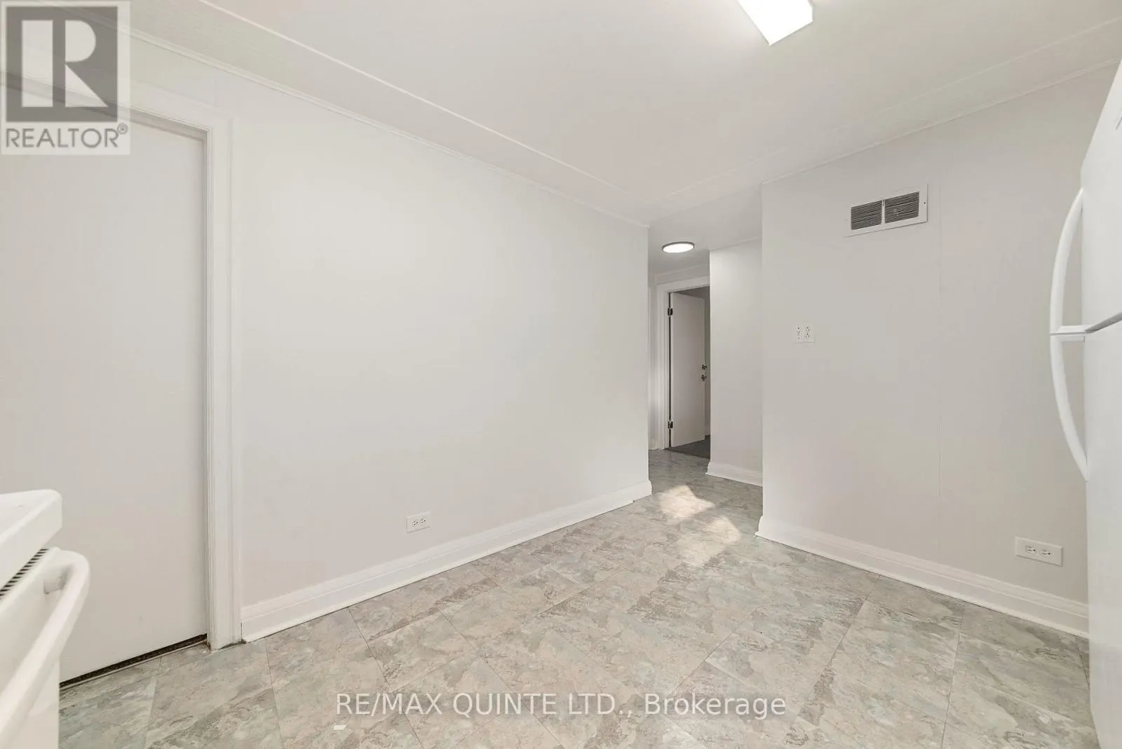 7 RITCHIE AVENUE