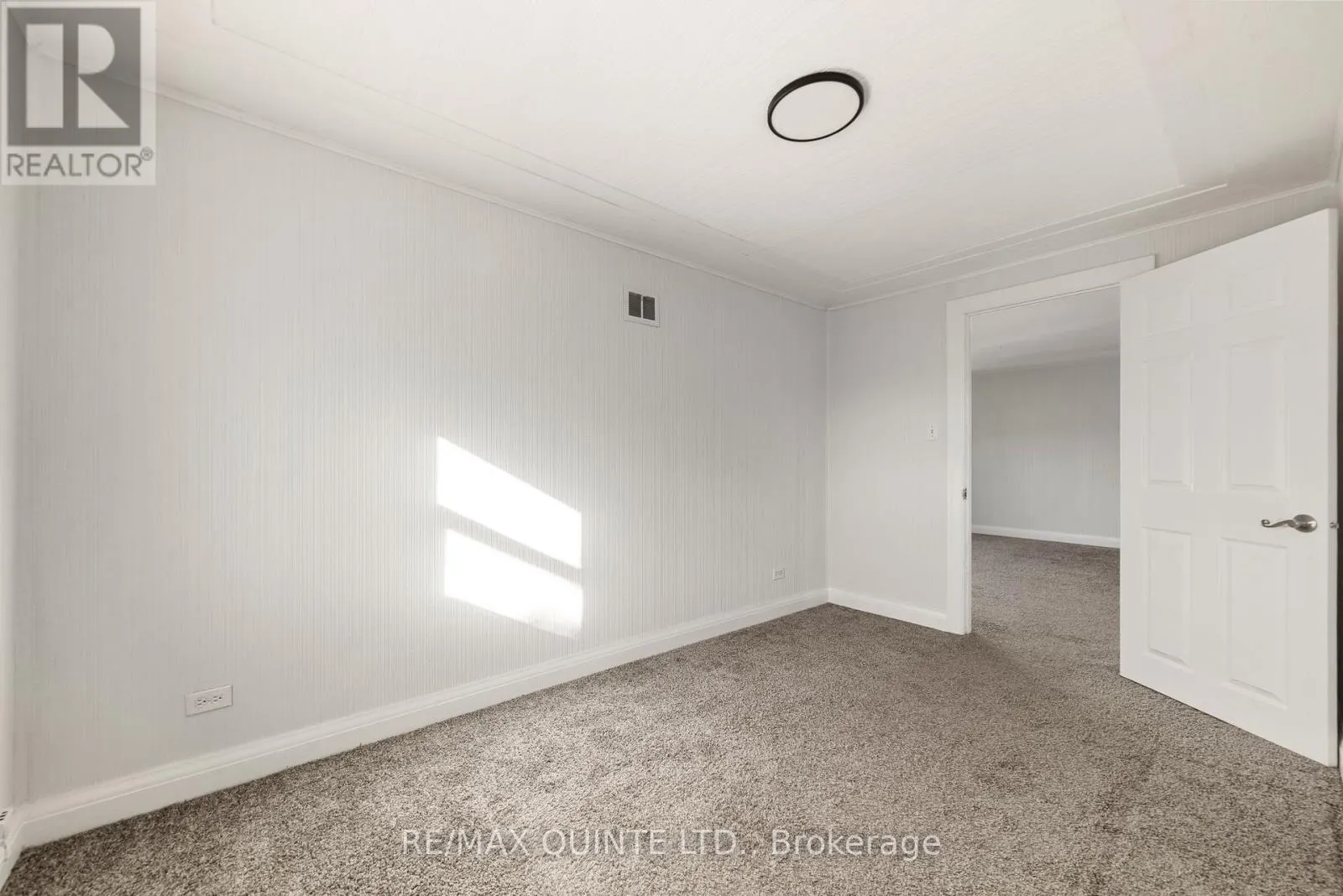 7 RITCHIE AVENUE
