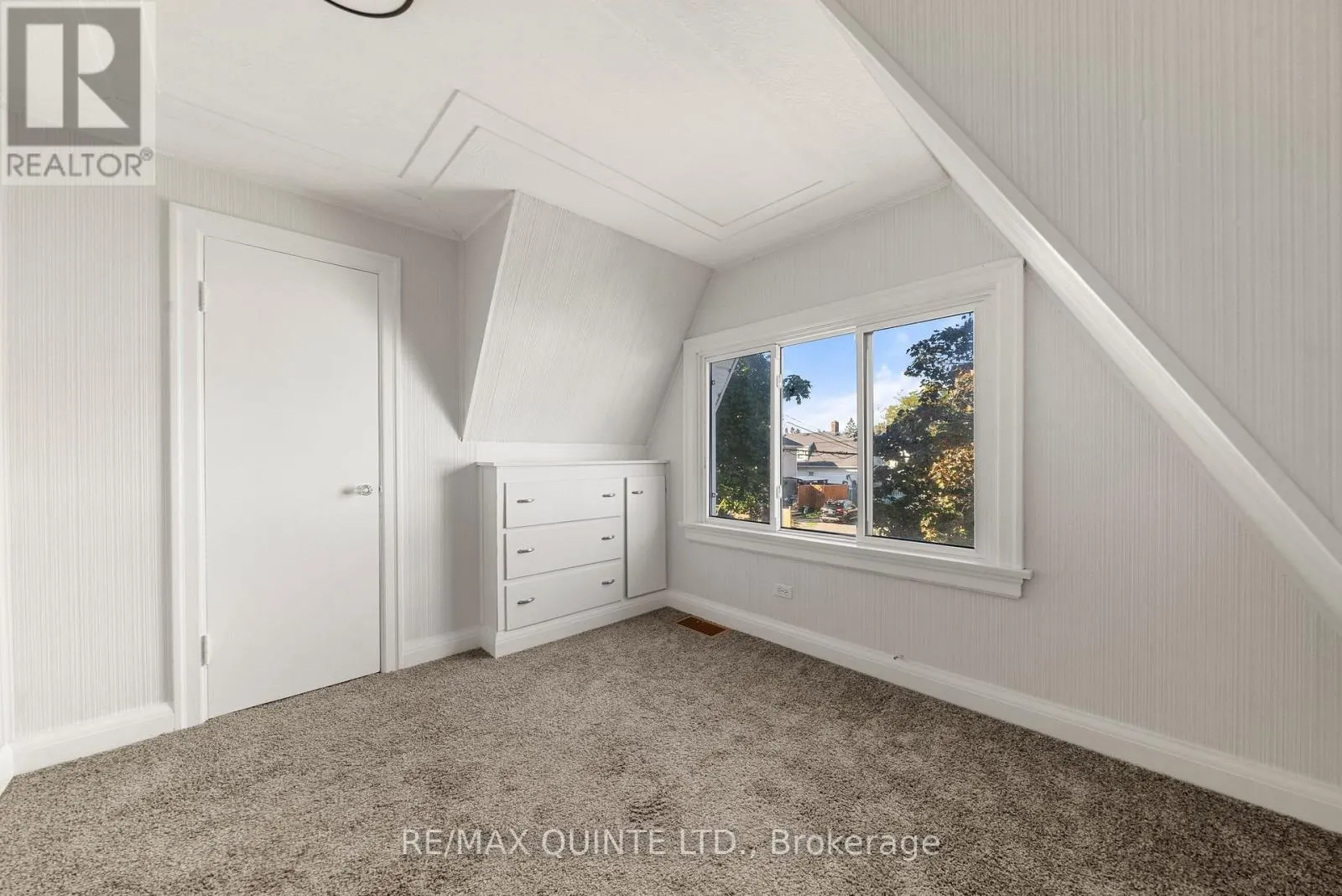 7 RITCHIE AVENUE