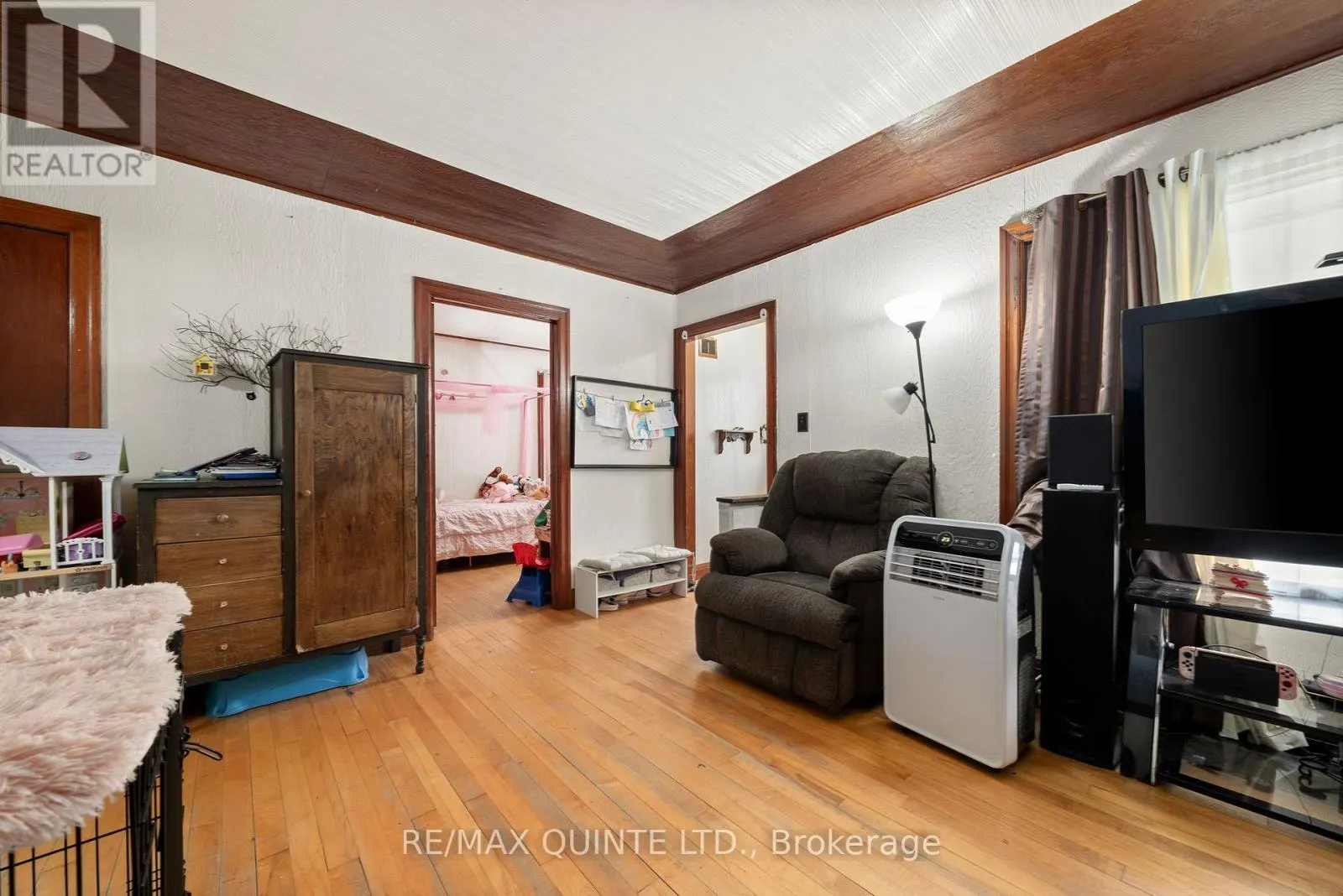 7 RITCHIE AVENUE