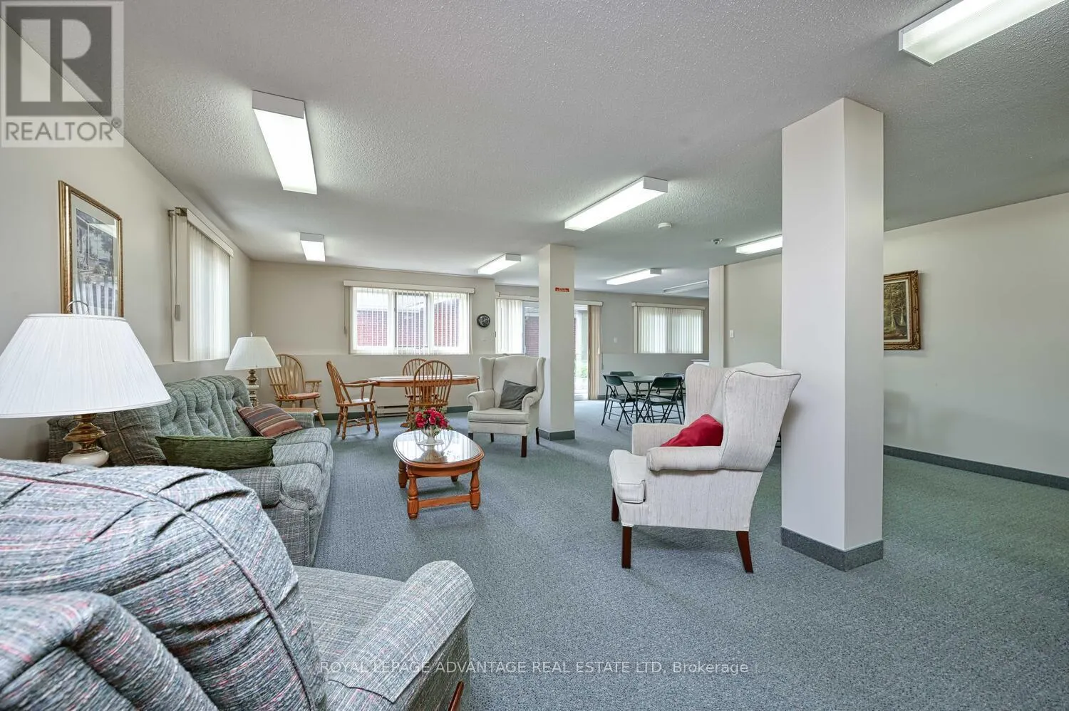401 - 10 ARMSTRONG DRIVE