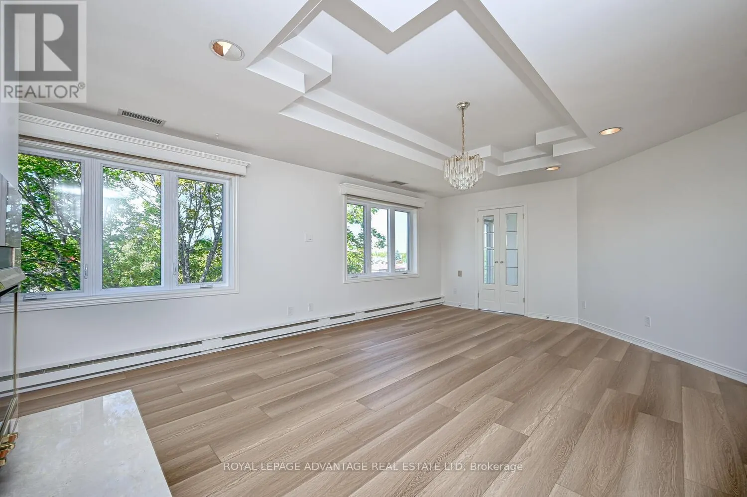 401 - 10 ARMSTRONG DRIVE
