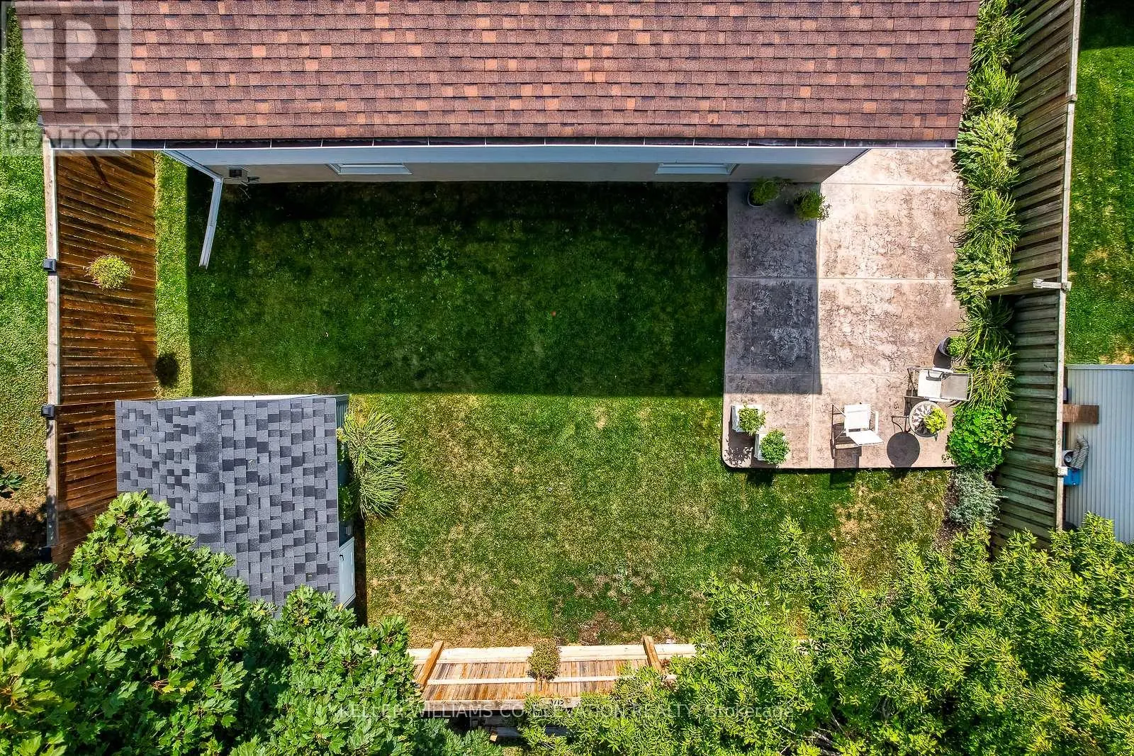 286 TAGGE CRESCENT
