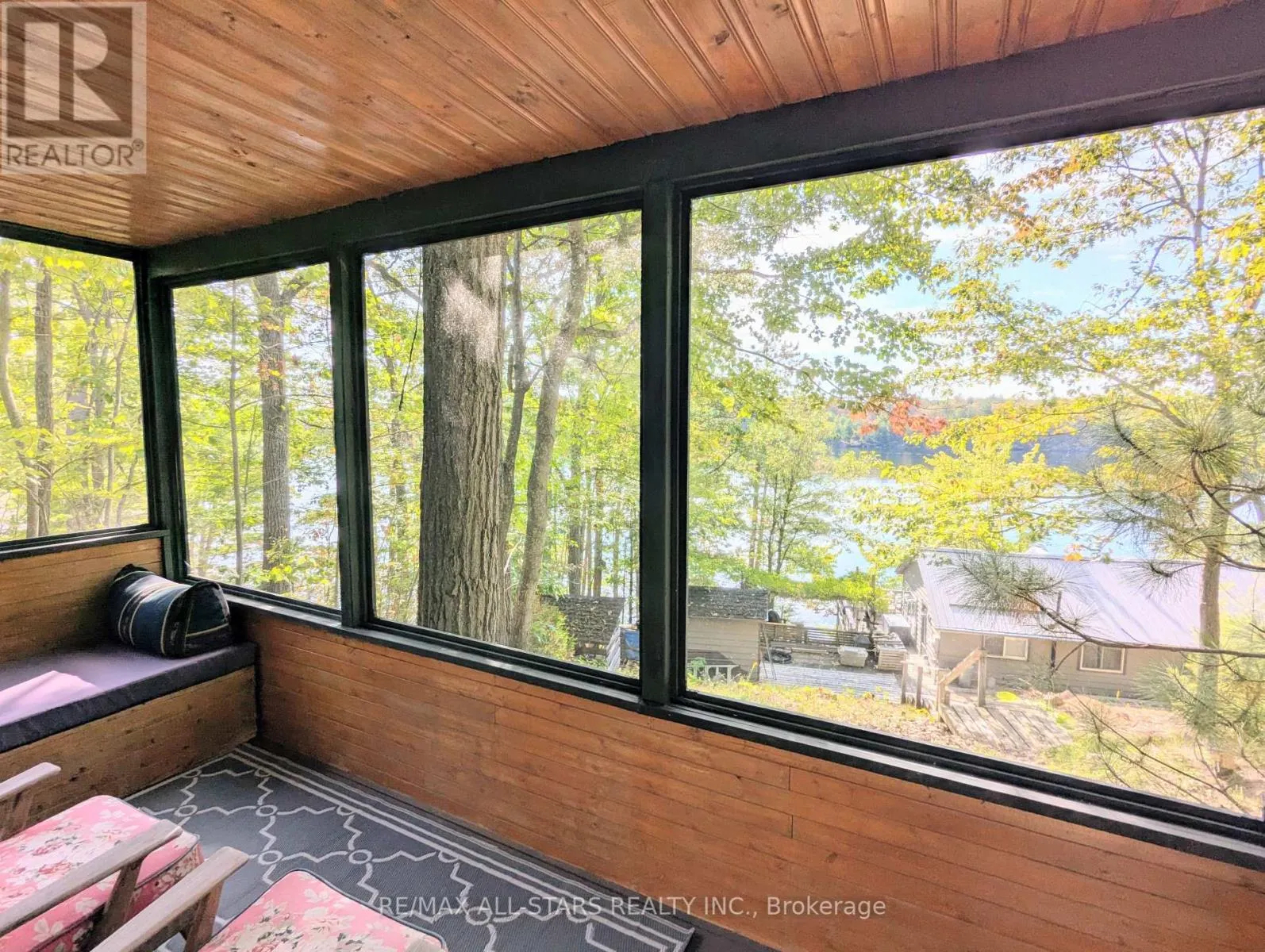 754 LOUCKS LAKE WAO