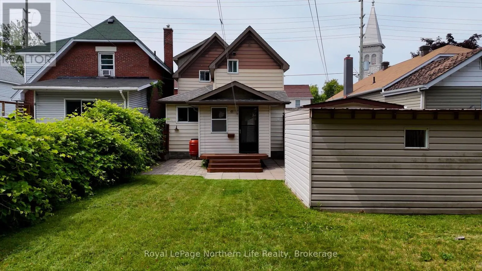 360 WORTHINGTON STREET W