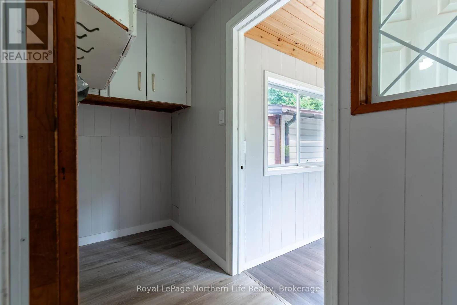 360 WORTHINGTON STREET W