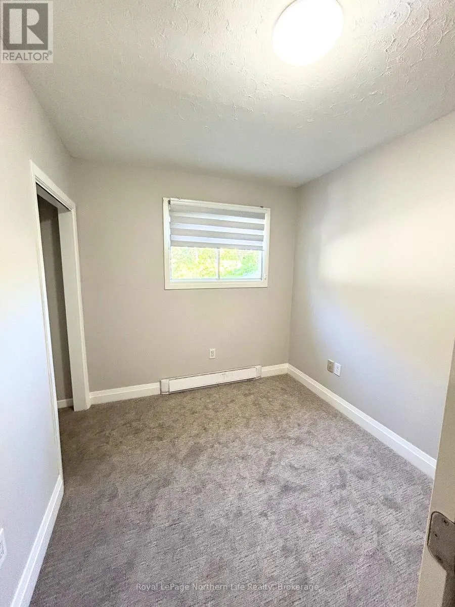 360 WORTHINGTON STREET W