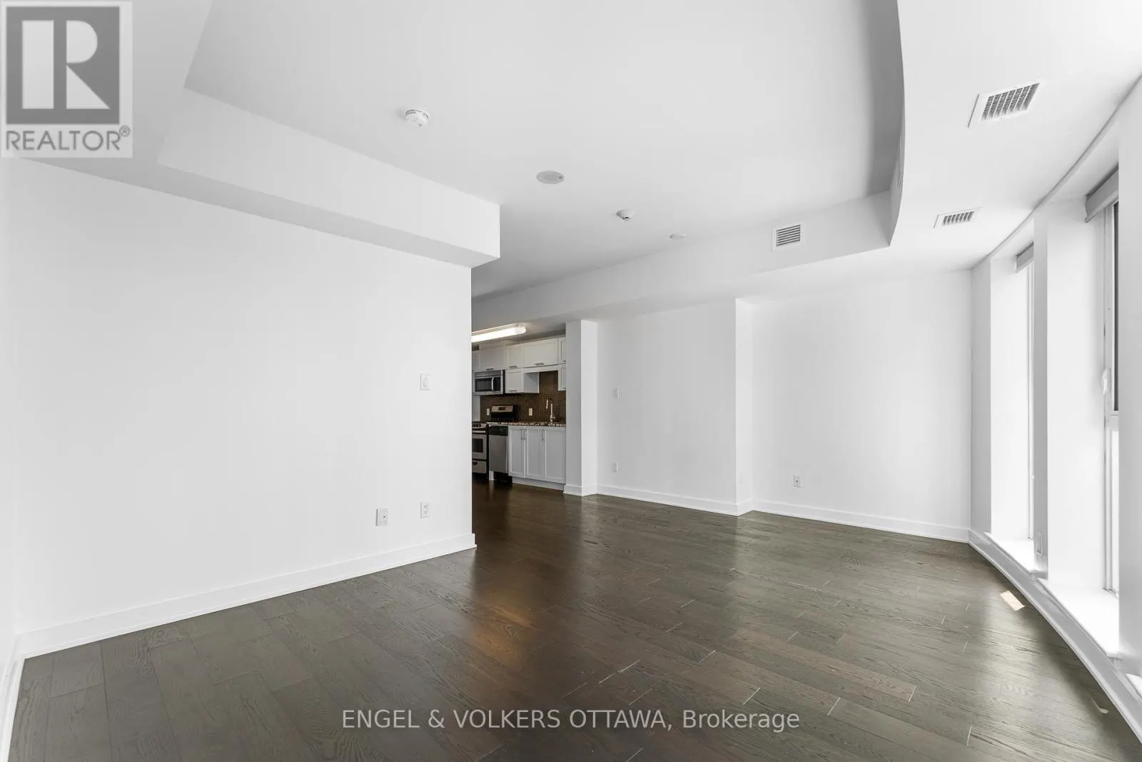 1104 - 40 NEPEAN STREET