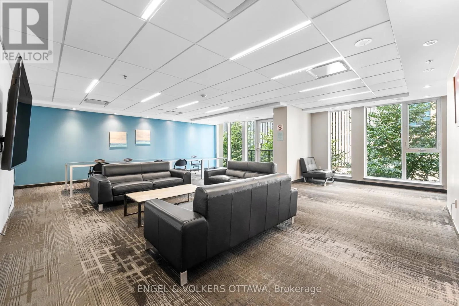 1104 - 40 NEPEAN STREET