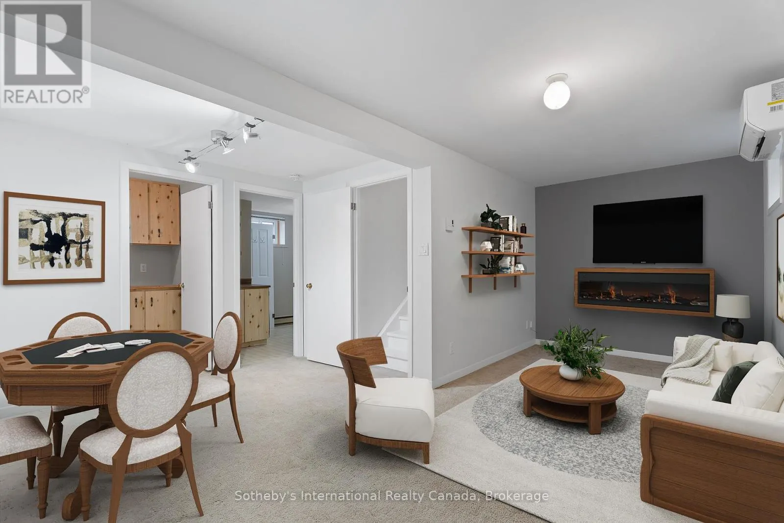 10 - 49 SOUTHBANK DRIVE, #10