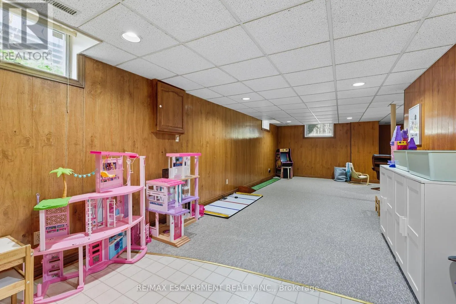 275 CORNWALLIS ROAD