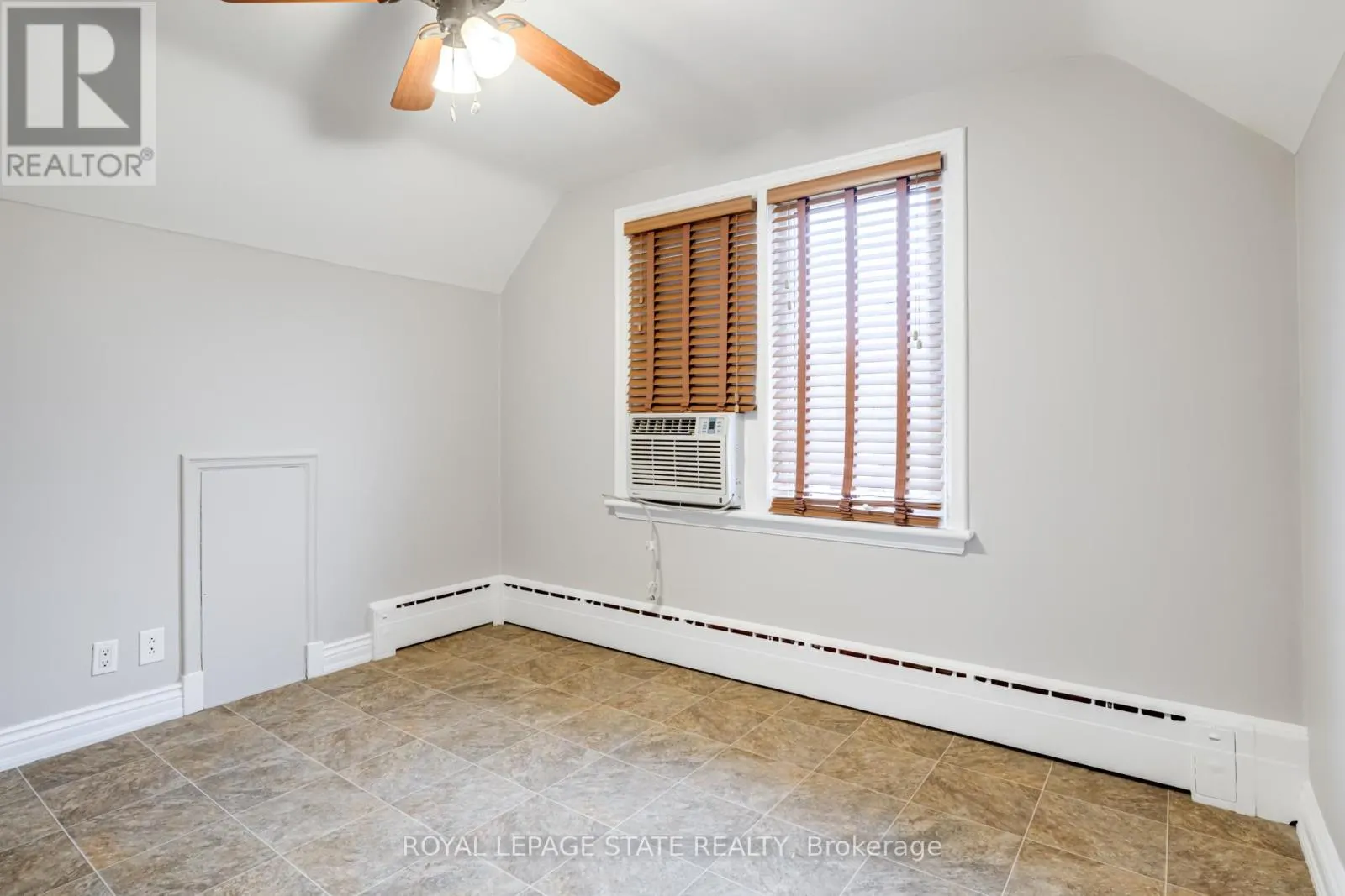 15 EMPRESS AVENUE