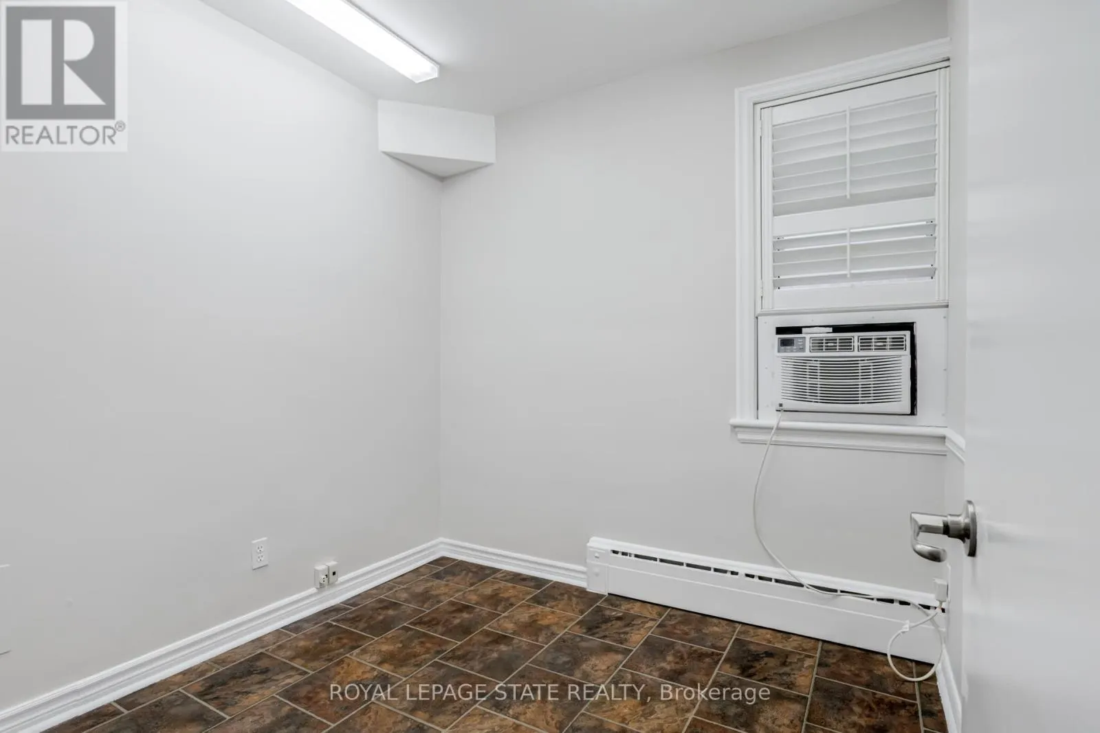 15 EMPRESS AVENUE