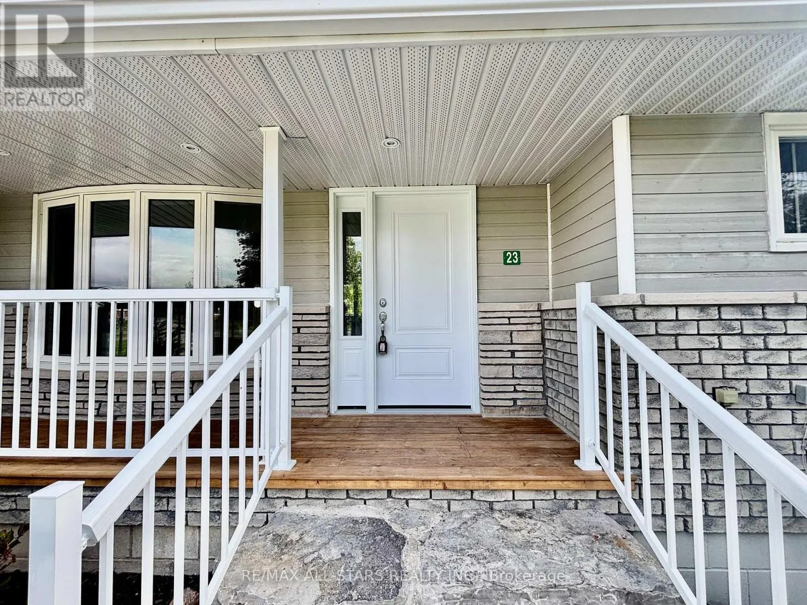 23 BRUCE STREET
