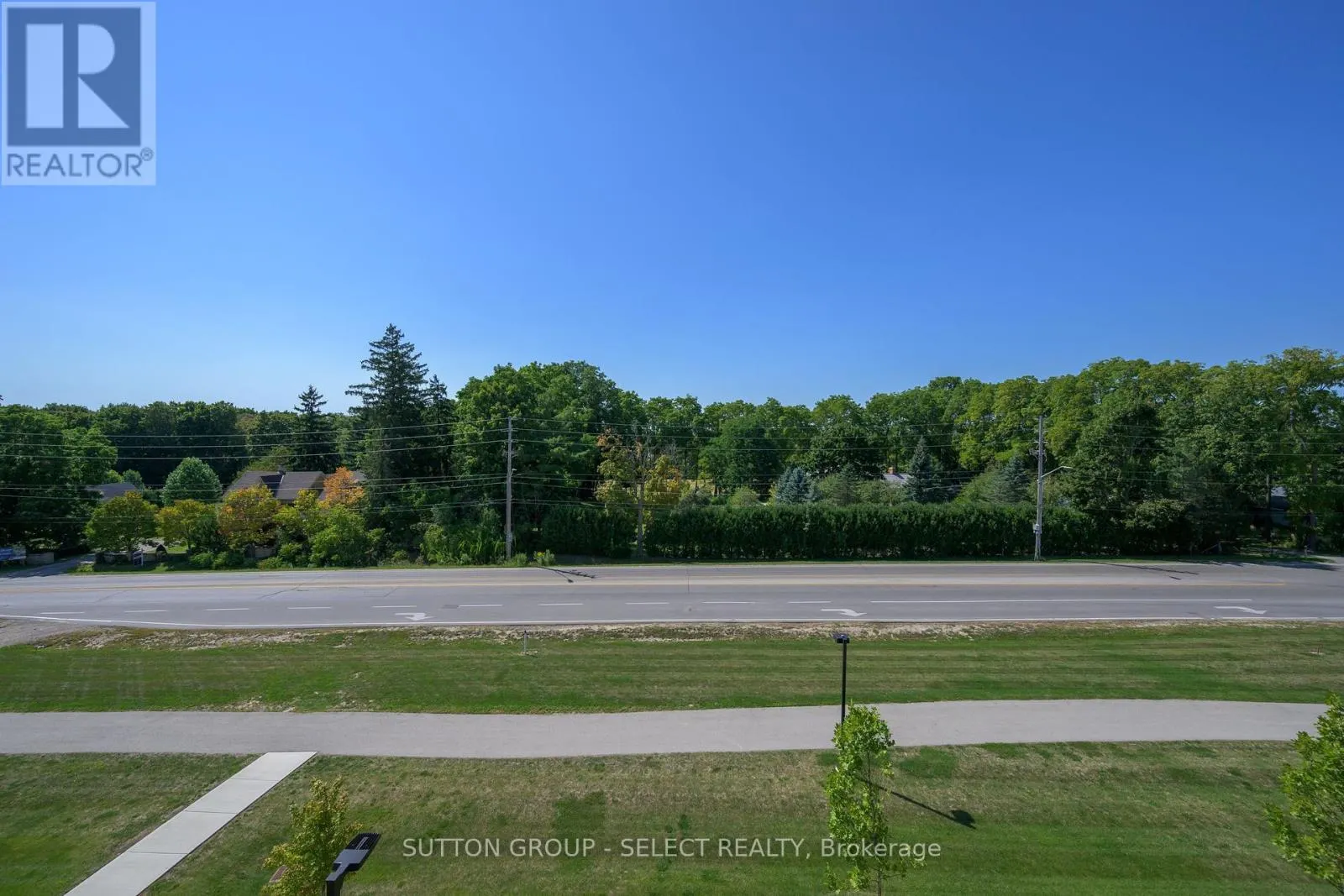 307 - 1975 FOUNTAIN GRASS DRIVE, #307