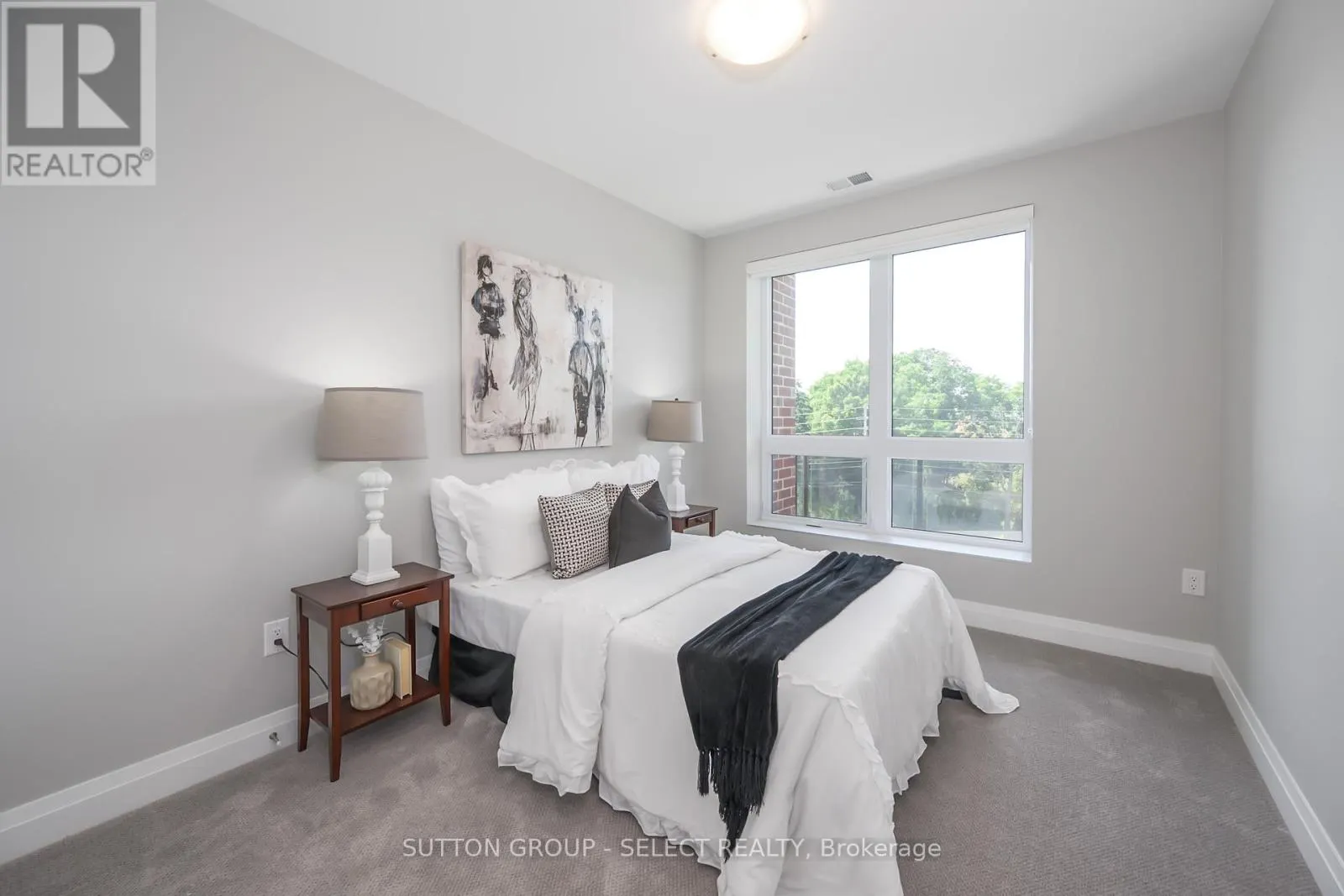 307 - 1975 FOUNTAIN GRASS DRIVE, #307