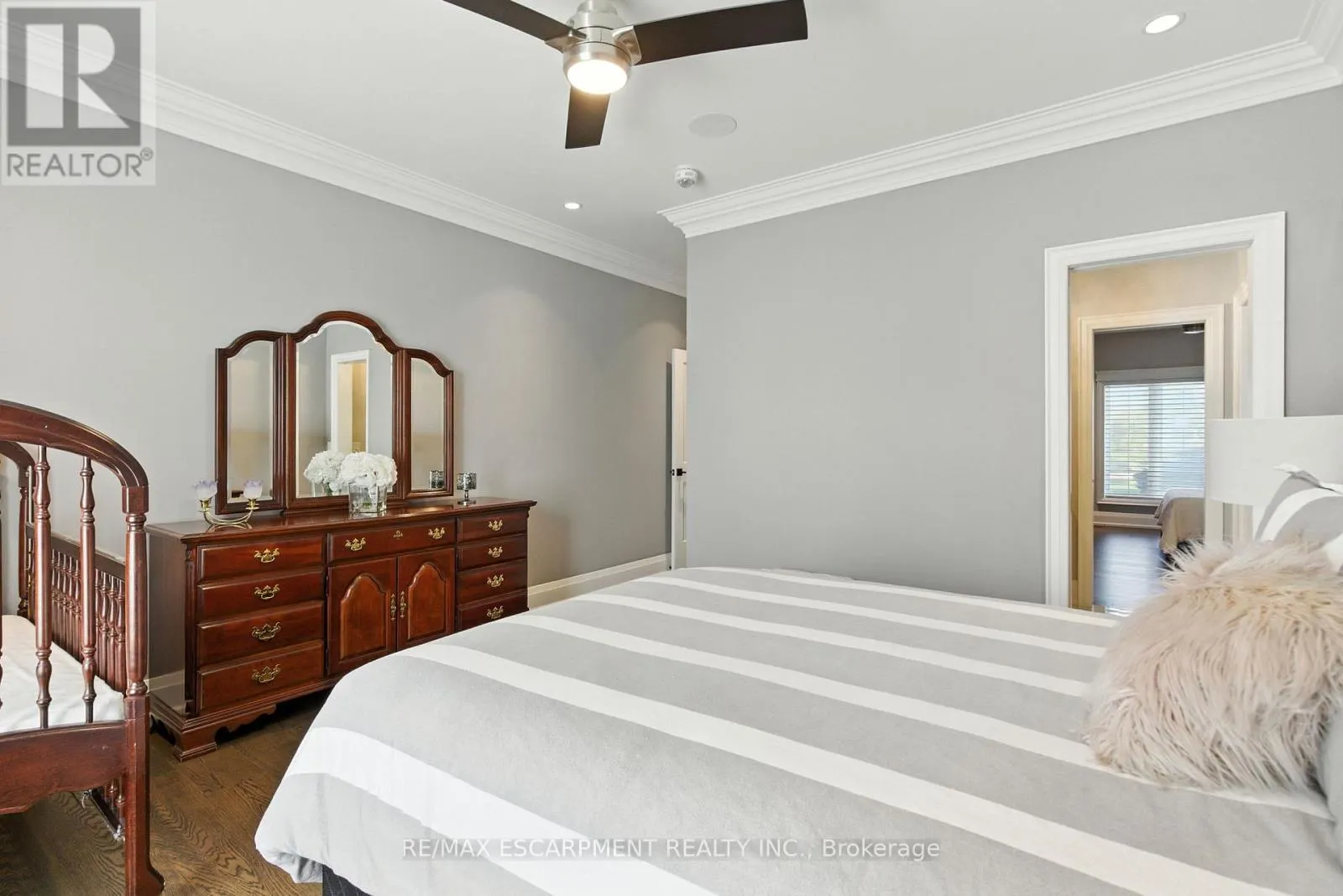 41 SHAKESPEARE ROAD