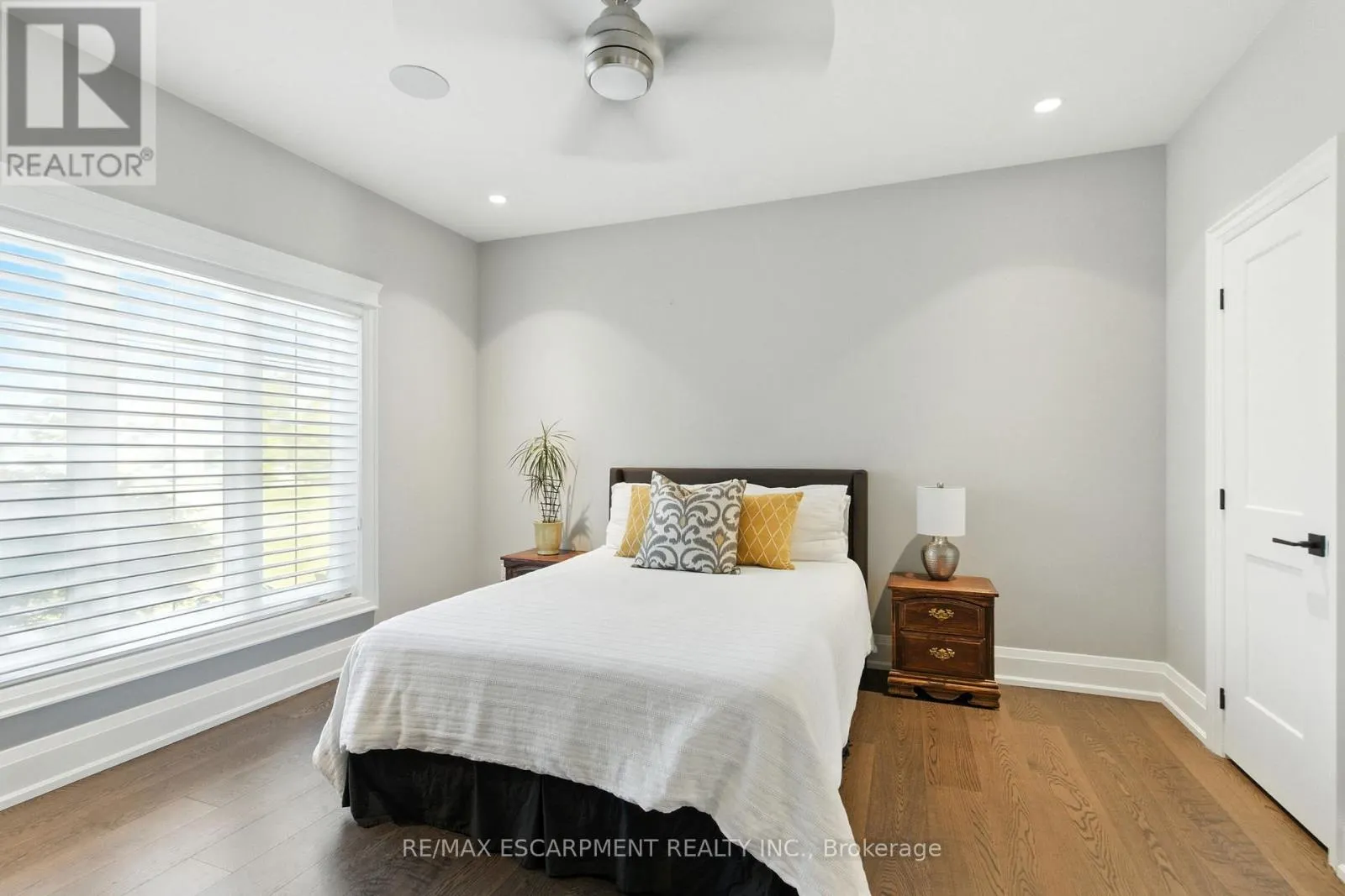 41 SHAKESPEARE ROAD
