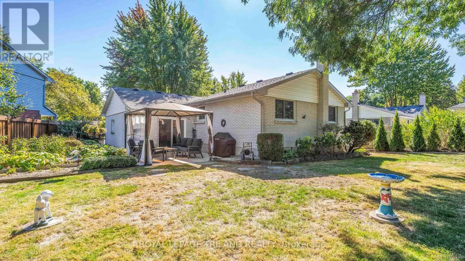 3 KENDALL COURT