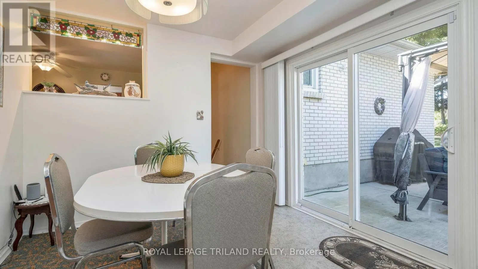 3 KENDALL COURT