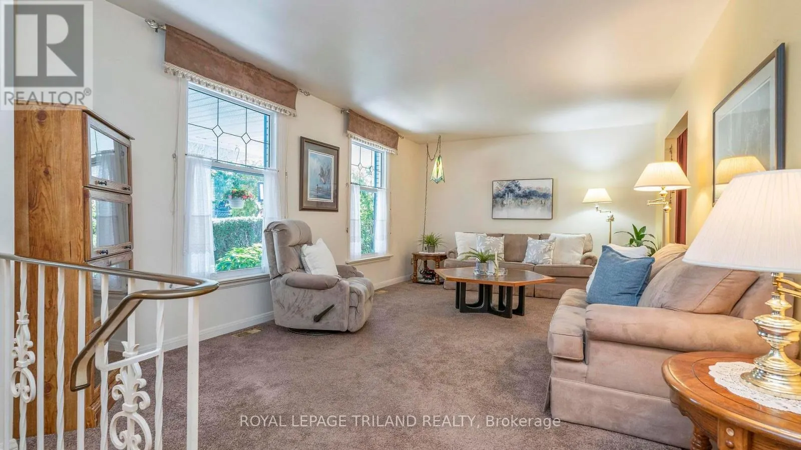 3 KENDALL COURT