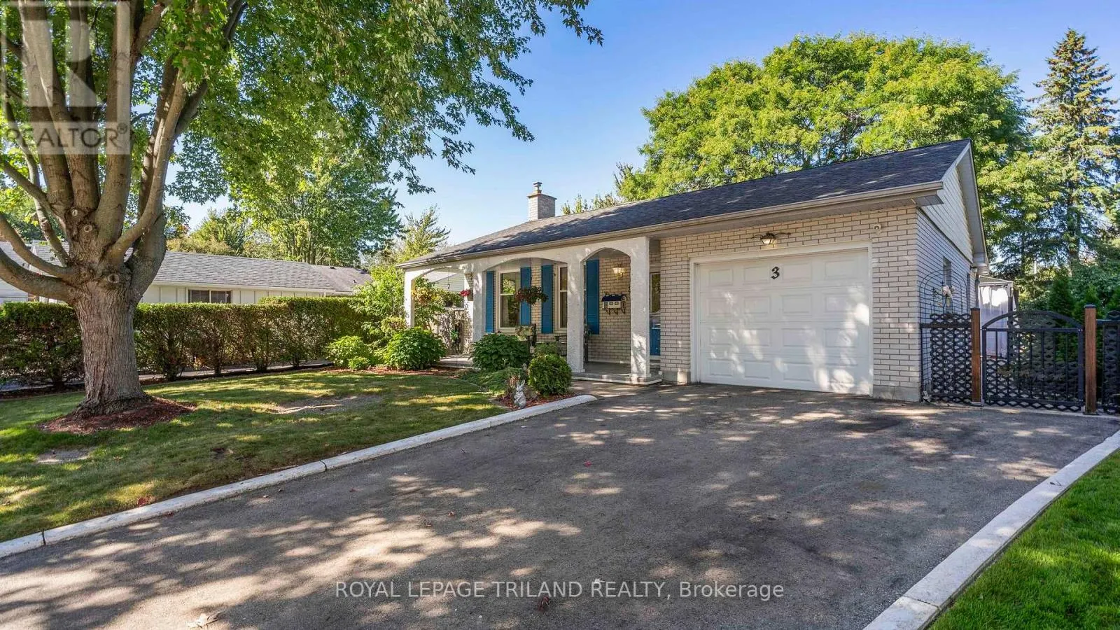 3 KENDALL COURT