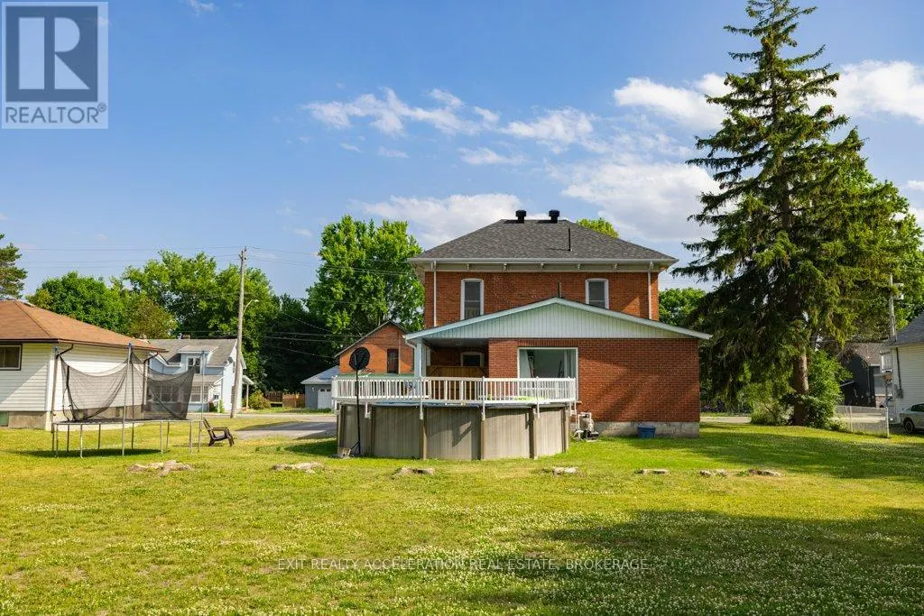 359 THOMAS STREET