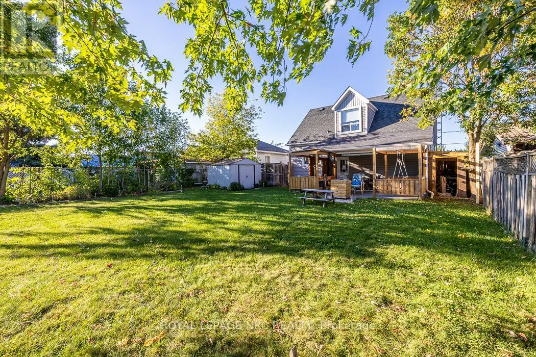 14 OAKWOOD AVENUE
