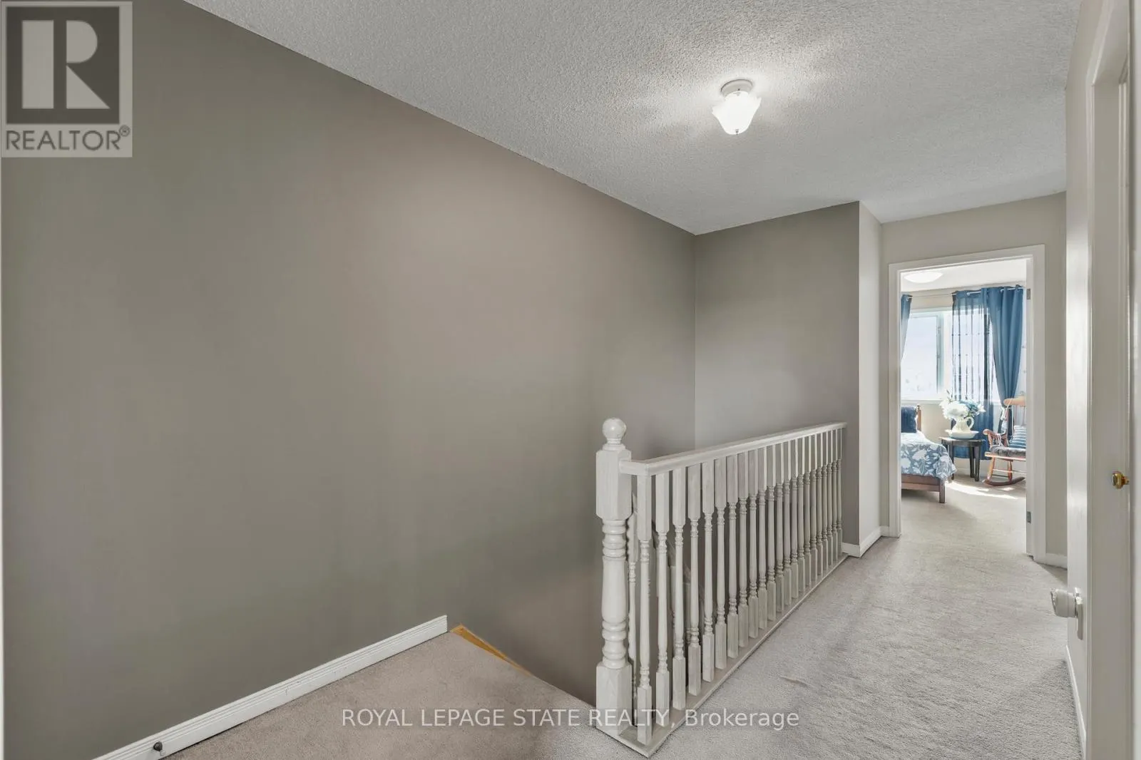 11 - 1860 UPPER GAGE AVENUE