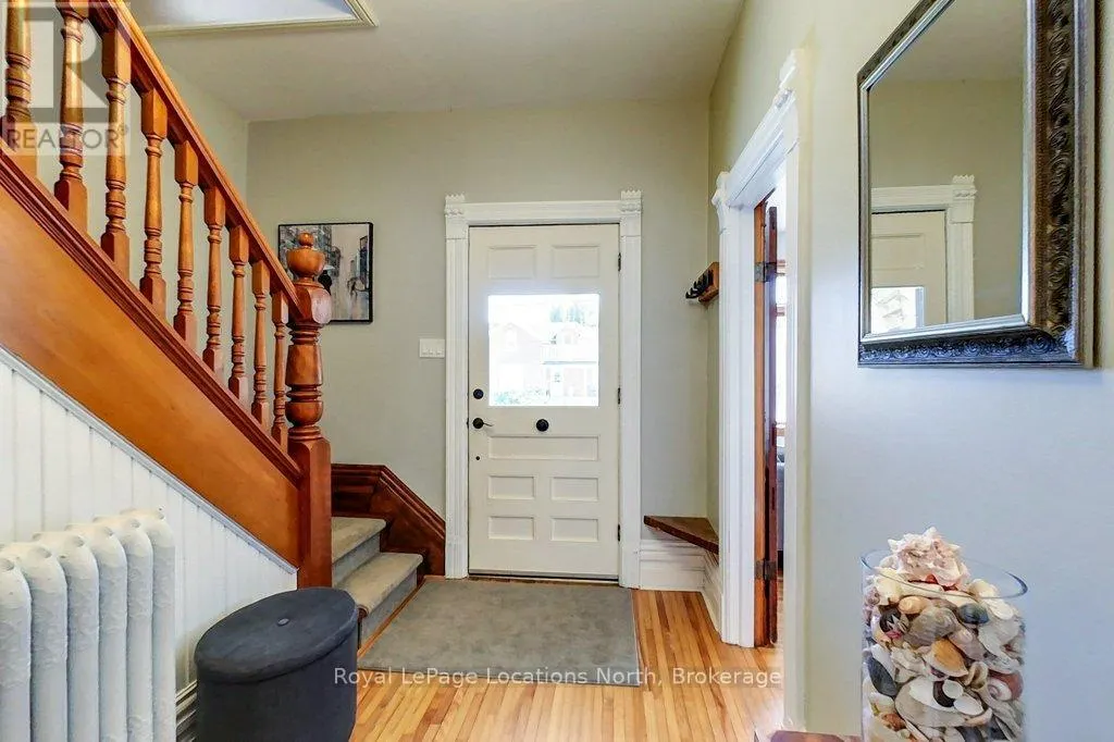 138 BRUCE STREET S