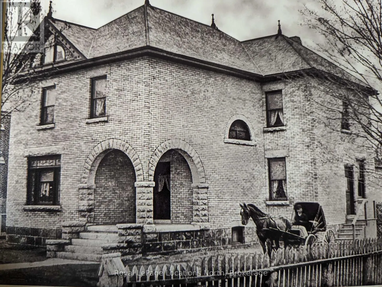 138 BRUCE STREET S