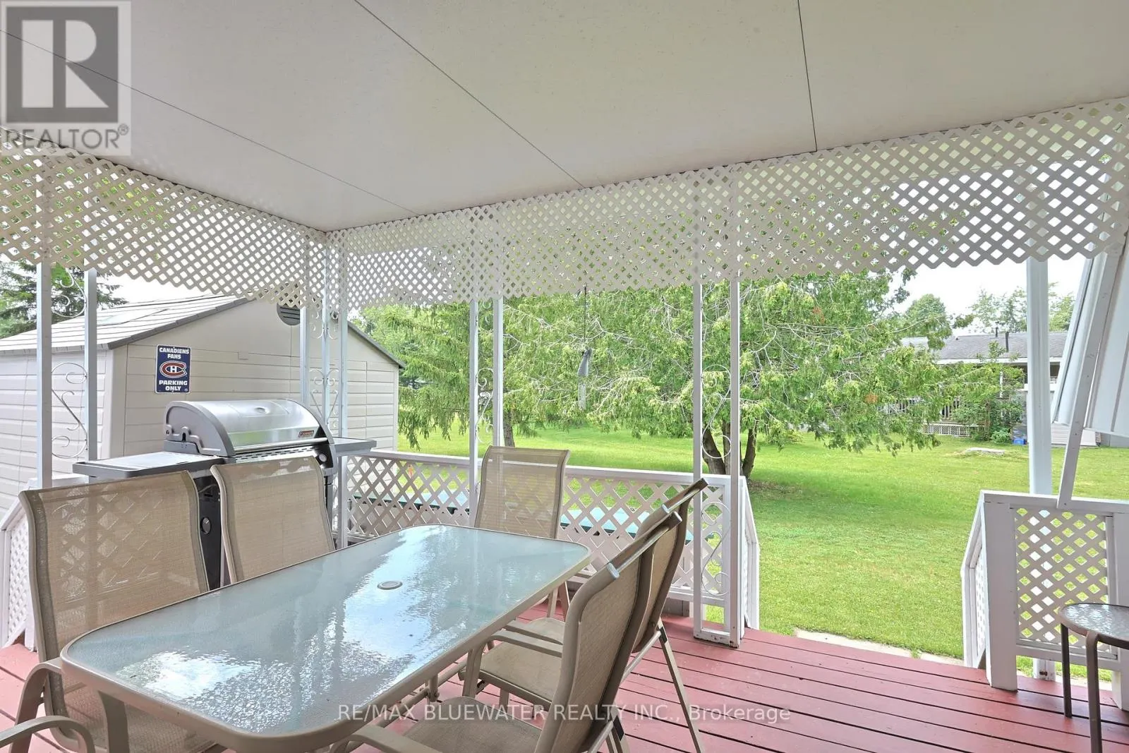 313 PINETREE LANE