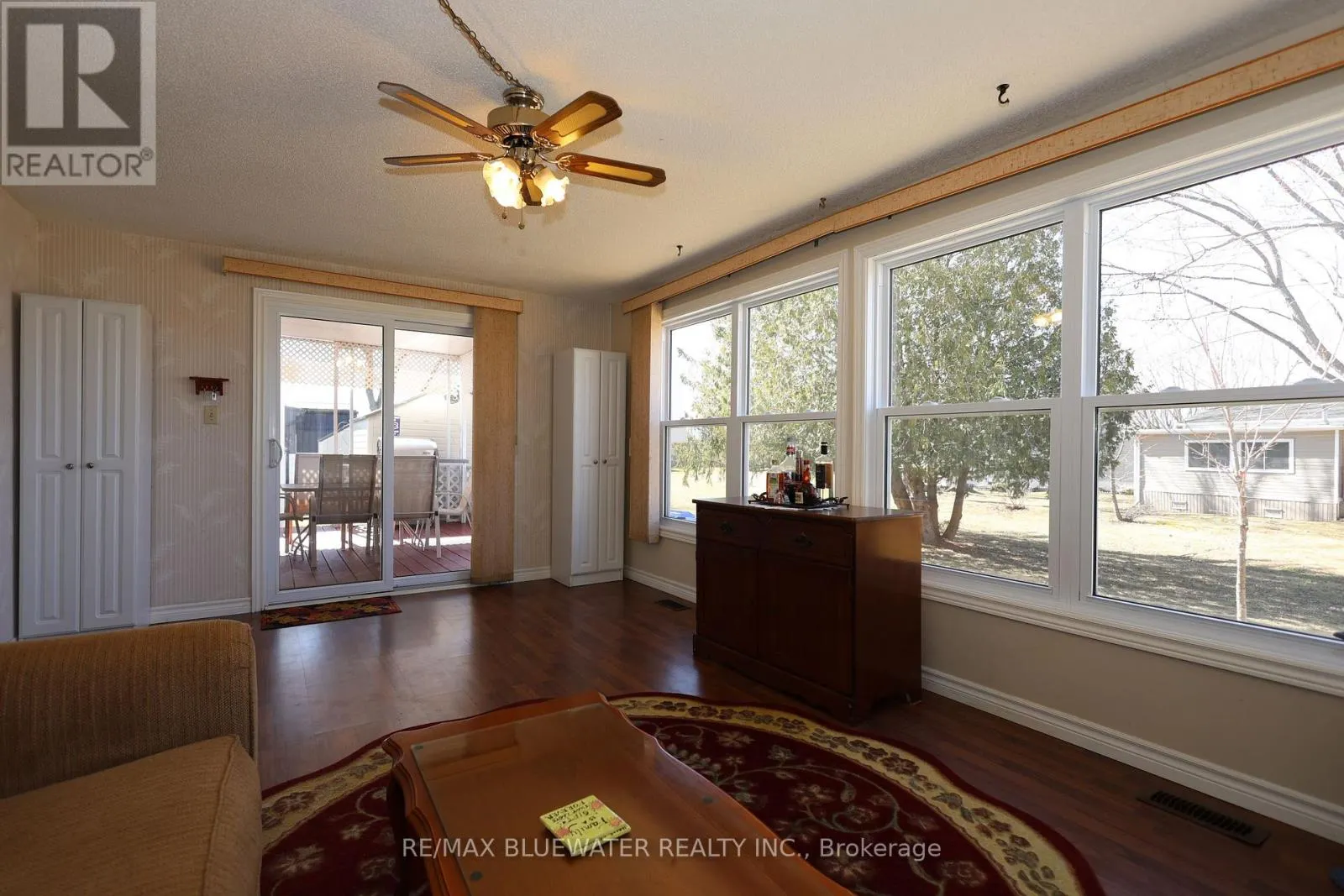 313 PINETREE LANE