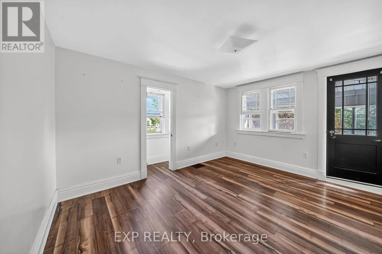 290 DIVISION STREET