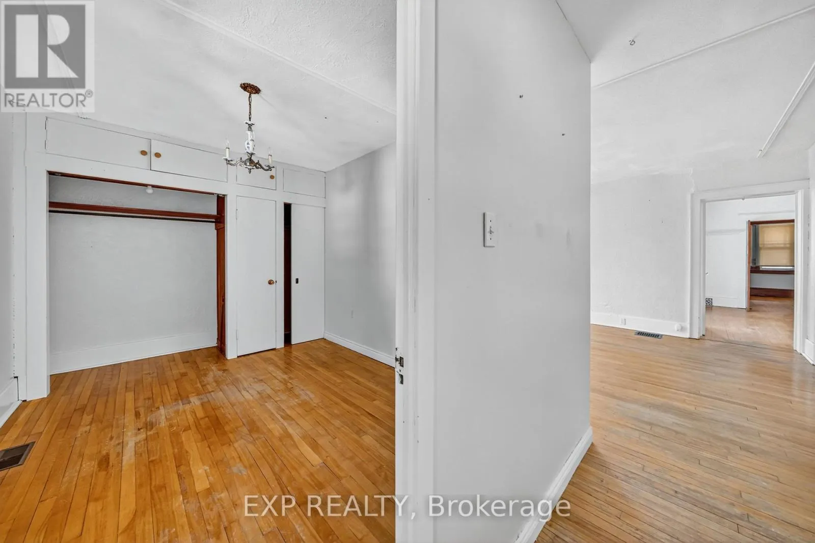 290 DIVISION STREET