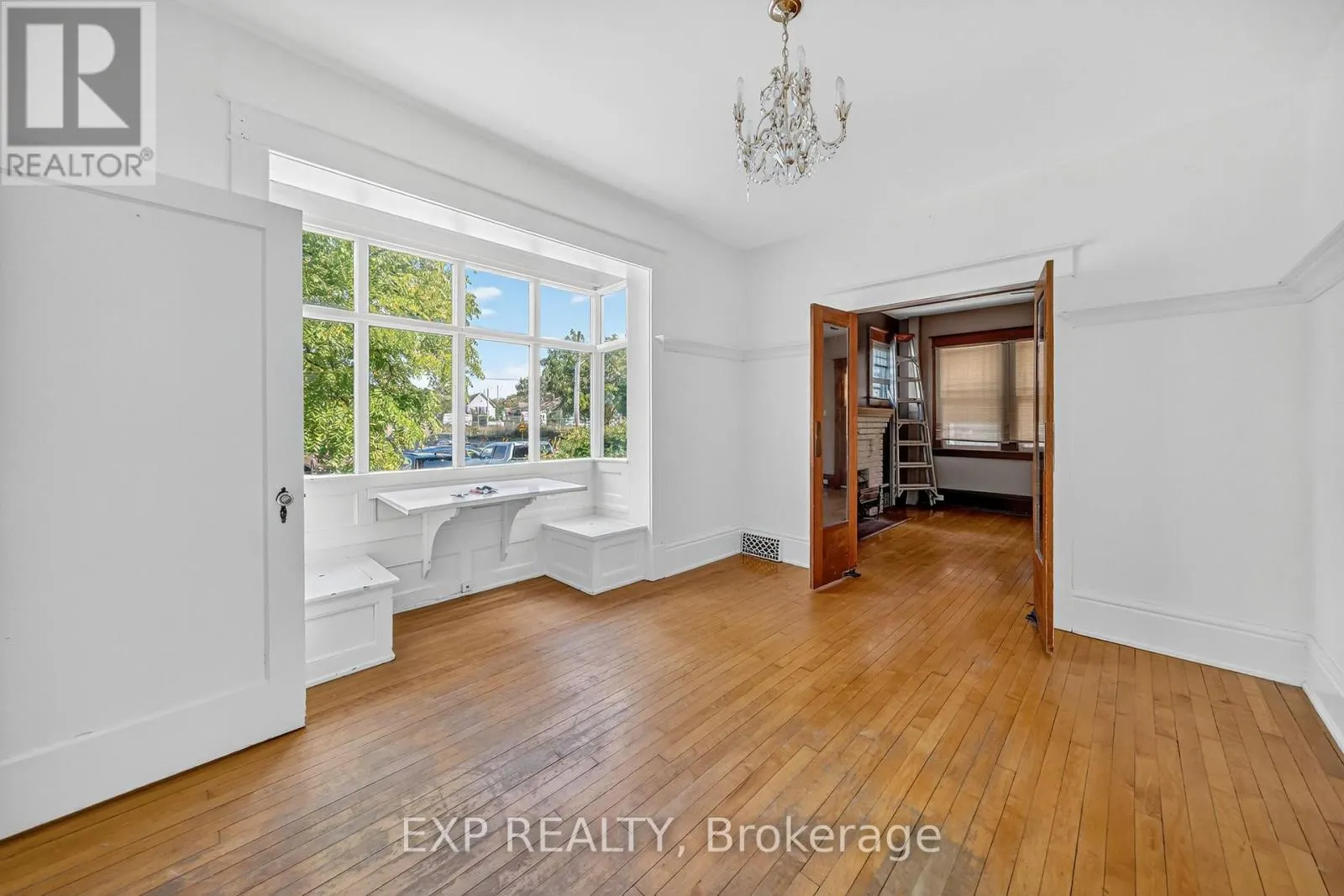 290 DIVISION STREET