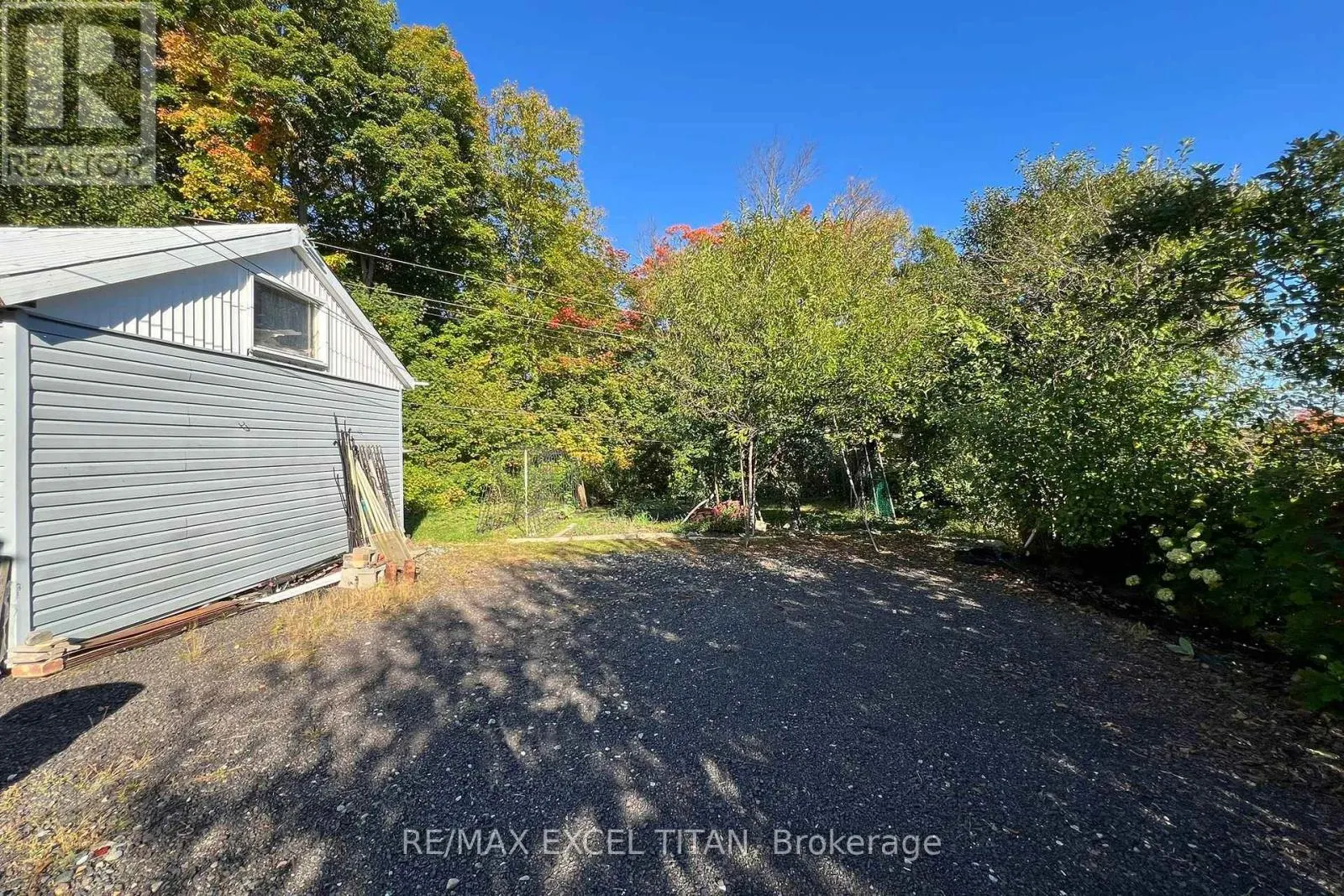 129 AXMITH AVENUE