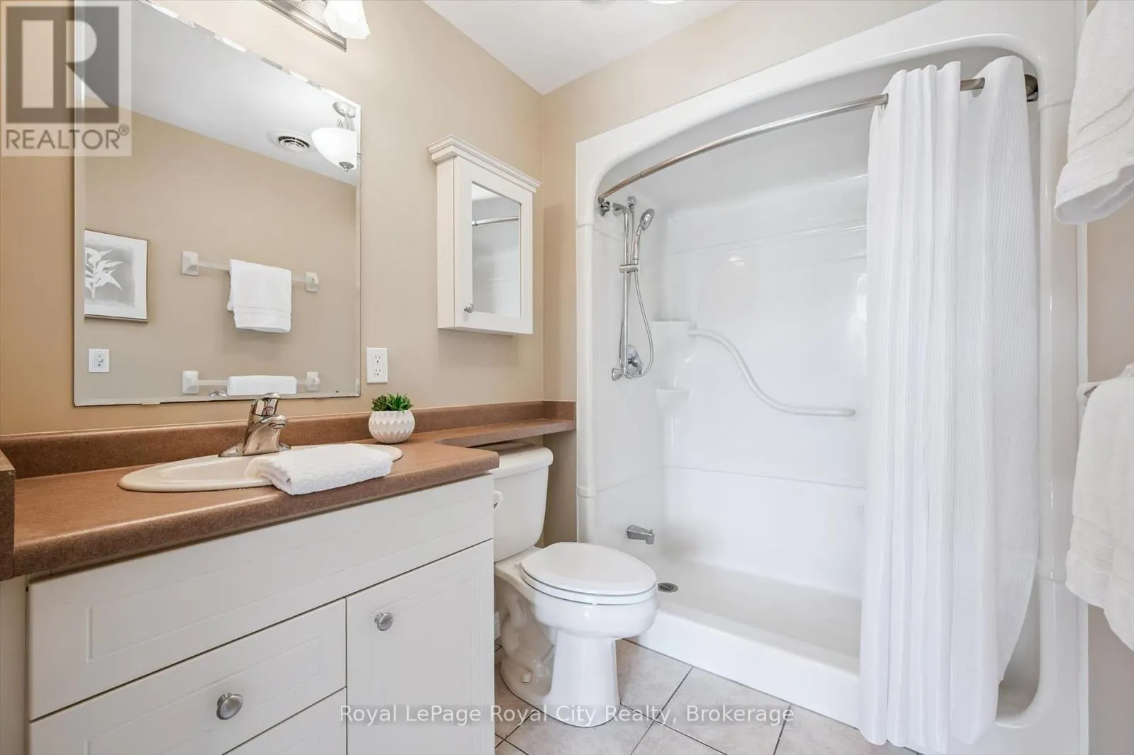 D205 - 71 BAYBERRY DRIVE, #D205