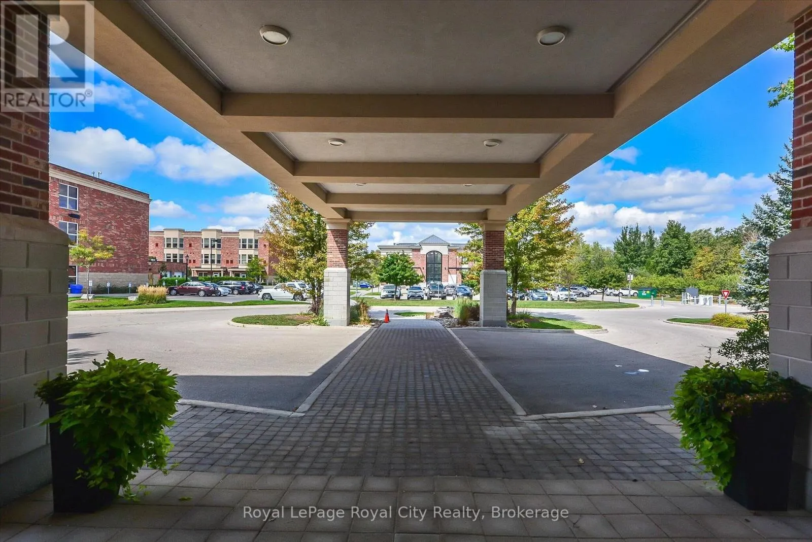 D205 - 71 BAYBERRY DRIVE, #D205