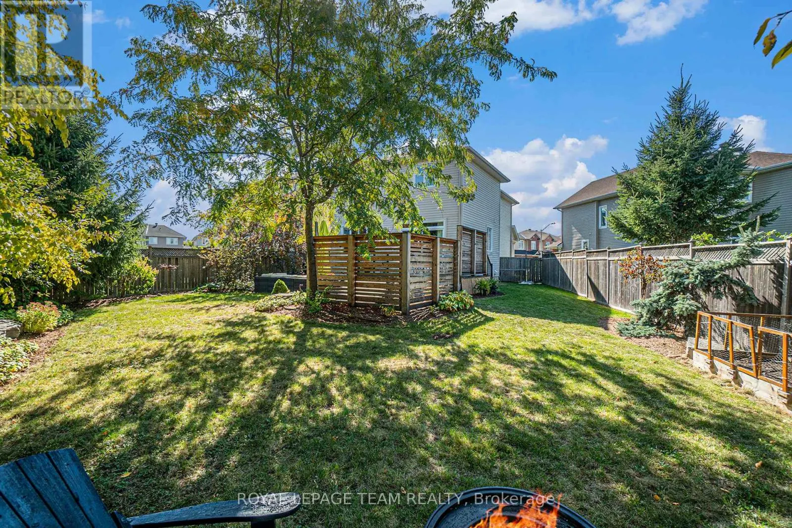 369 GLENBRAE AVENUE